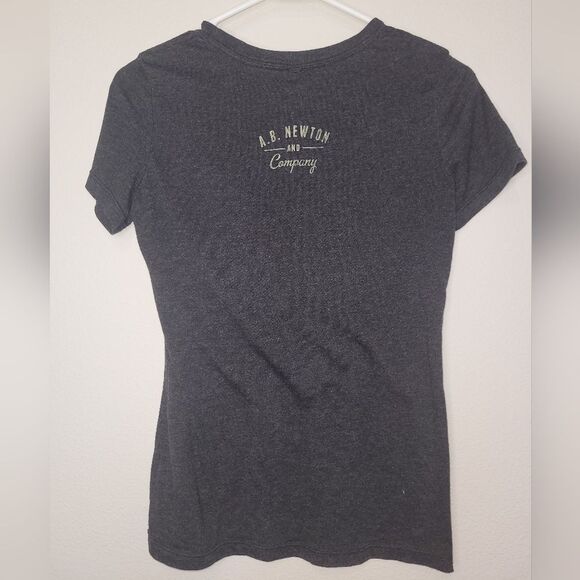 A.B. Newton & Co Winter Garden Florida T-Shirt Size Small - Picture 5 of 5